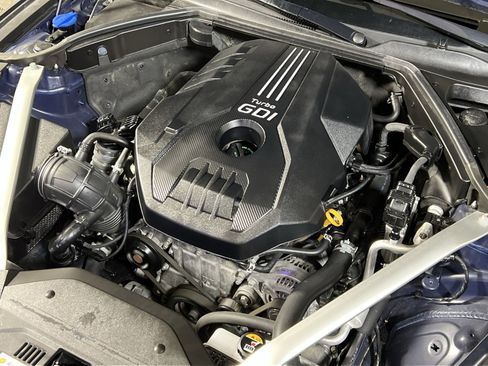 Used 2023 Genesis G70 2.0T image 26