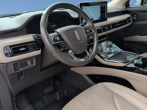 Used 2022 Lincoln Nautilus Reserve w/ Equipment Group 201A image 12