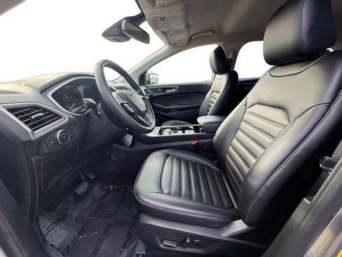 Used 2020 Ford Edge SEL w/ Convenience Package image 9