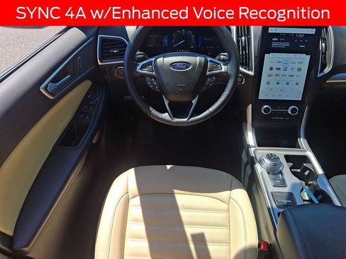 Certified 2023 Ford Edge SEL w/ Convenience Package AWD/4WD image 11