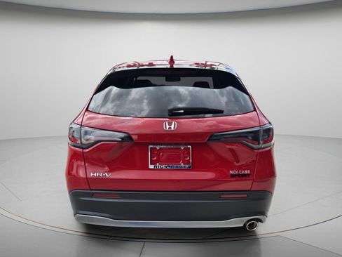 Used 2025 Honda HR-V Sport image 6