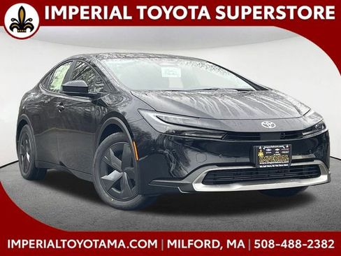 New 2026 Toyota Prius Plug-In Hybrid image 1