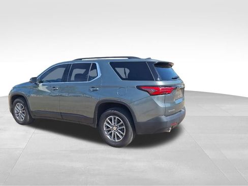 Certified 2022 Chevrolet Traverse LT image 18