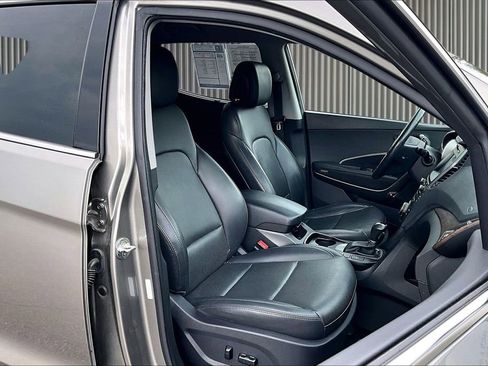 Used 2018 Hyundai Santa Fe Sport 2.0T image 8