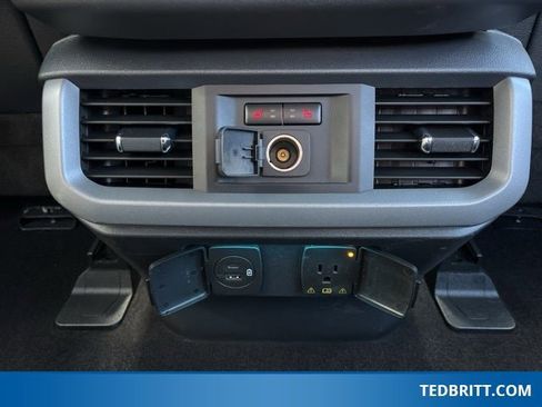 Certified 2021 Ford F150 Lariat w/ Equipment Group 502A High image 19