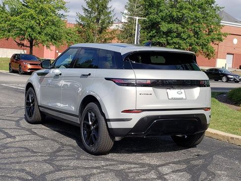 New 2026 Land Rover Range Rover Evoque S image 7