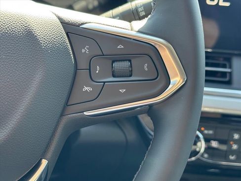New 2026 Chevrolet Trax LT w/ Driver Confidence Package FWD image 14