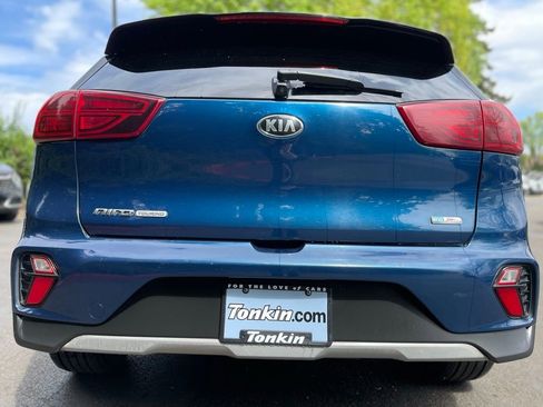 Used 2020 Kia Niro Touring FWD image 5