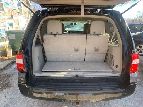 Used 2012 Ford Expedition XLT AWD/4WD image 16