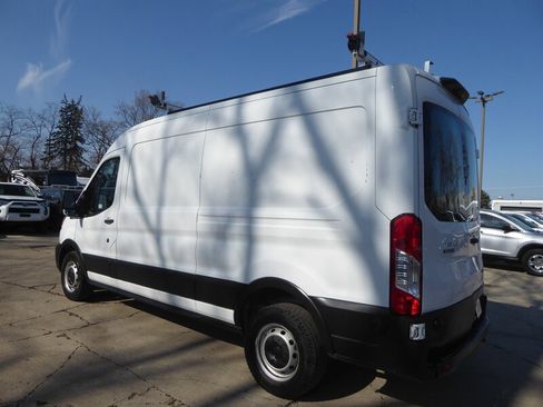 Used 2020 Ford Transit 250 Medium Roof w/ Interior Upgrade Package image 5