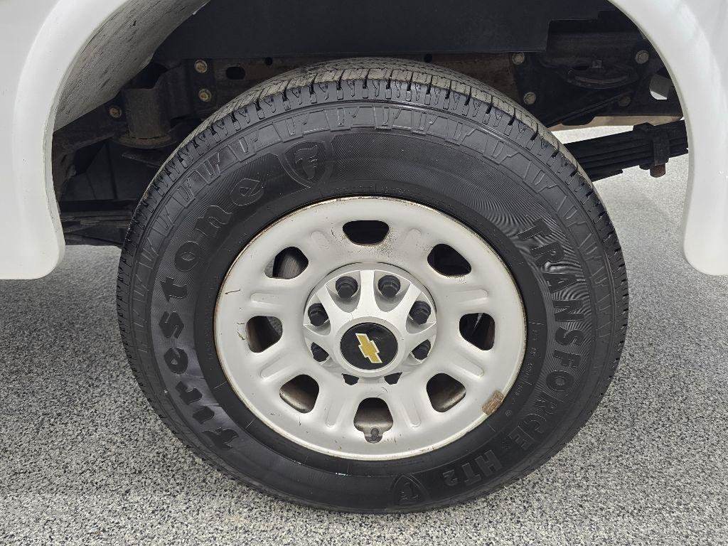Used 2015 Chevrolet Silverado 3500 W/T RWD image 26