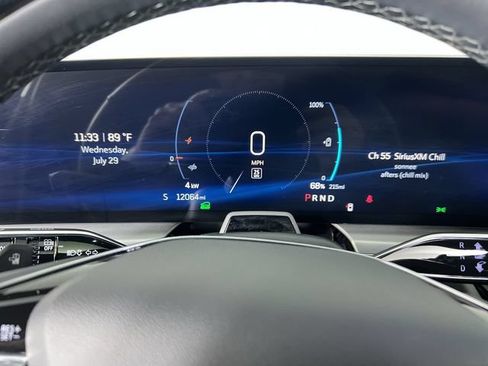 Certified 2024 Cadillac Lyriq Luxury RWD image 11