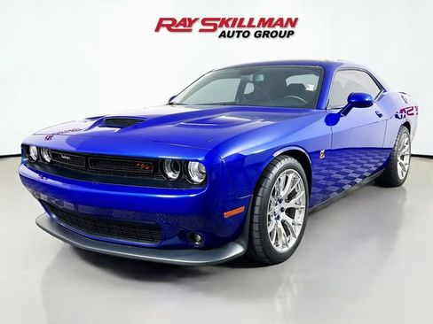 Used 2020 Dodge Challenger R/T Scat Pack w/ Driver Convenience Group RWD image 3