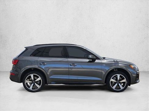 Used 2023 Audi Q5 2.0T Prestige w/ Prestige Package AWD/4WD image 4