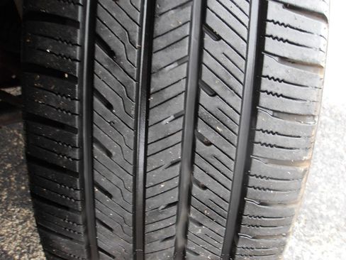 Used 2008 Chevrolet Equinox LT w/ LT Preferred Equipment Group image 26