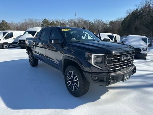 Used 2023 GMC Sierra 1500 AT4X image 16