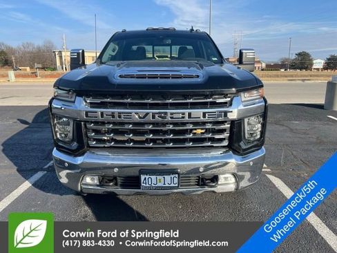 Used 2020 Chevrolet Silverado 3500 LTZ w/ LTZ Texas Edition image 2