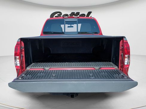 Used 2019 Nissan Frontier SV image 10