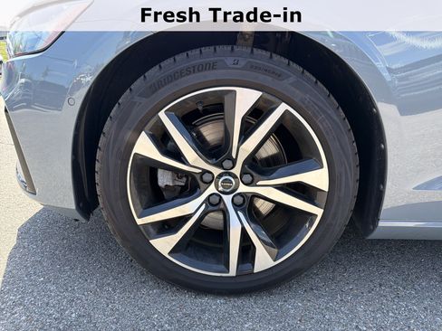 Used 2024 Volvo S60 B5 Plus AWD/4WD image 6