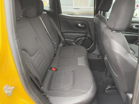 Certified 2017 Jeep Renegade Altitude image 15