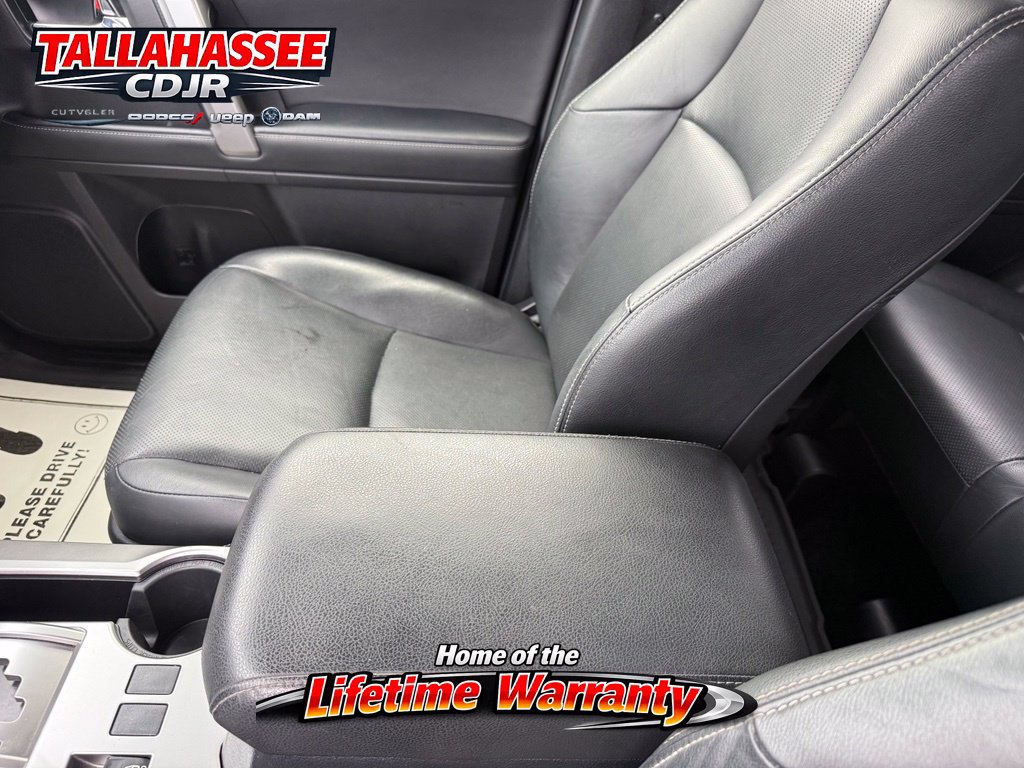 Used 2024 Toyota 4Runner Limited AWD/4WD image 30