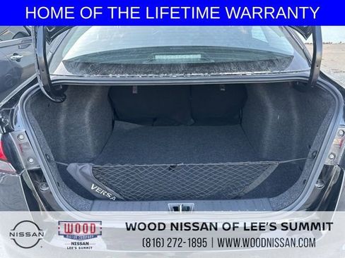 New 2025 Nissan Versa SR w/ Trunk Package image 22