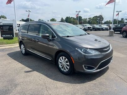 Used 2018 Chrysler Pacifica Touring-L Plus