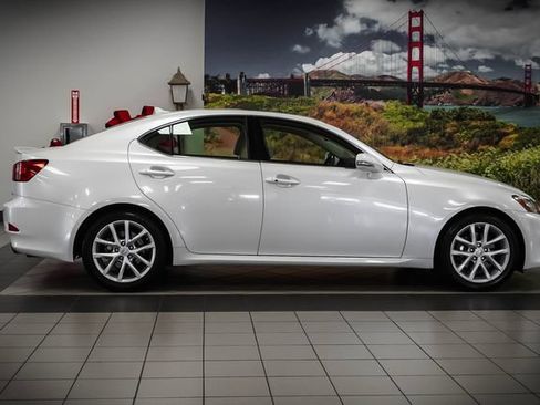 Used 2012 Lexus IS 250 w/ Premium Pkg Value Edition RWD image 5