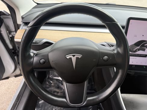 Used 2018 Tesla Model 3 Performance AWD/4WD image 15
