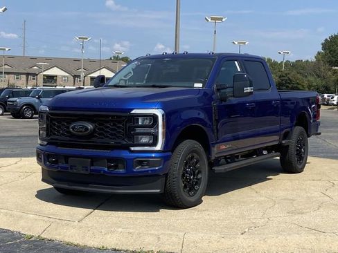 New 2026 Ford F250 Lariat w/ Black Appearance Package image 3