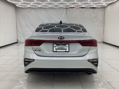 Used 2019 Kia Forte LXS FWD image 10