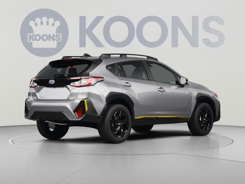 Used 2024 Subaru Crosstrek 2.5i Sport w/ Crosstrek Mirror Package AWD/4WD image 4