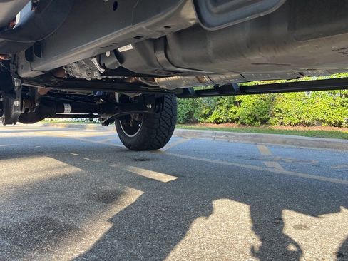 Used 2026 Ford F250 Lariat w/ Black Appearance Package image 37