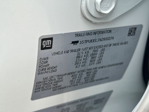 Used 2022 GMC Sierra 1500 AT4 w/ AT4 Premium Package image 26