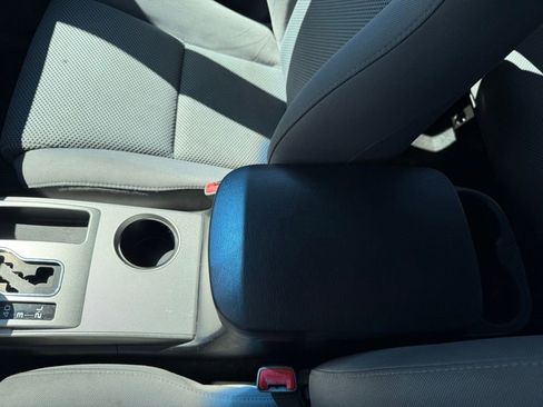 Used 2015 Toyota Tacoma 4x4 Double Cab w/ TRD Off-Road Package image 14