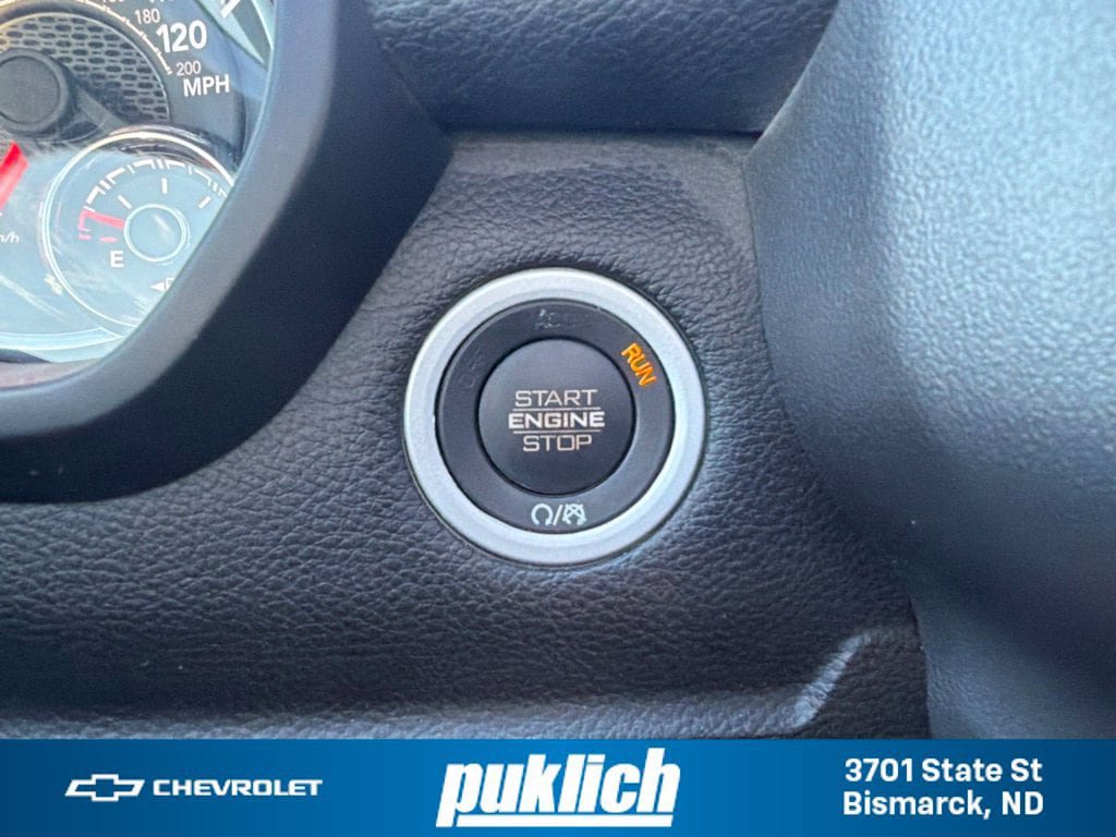 Used 2023 RAM 1500 Laramie AWD/4WD image 17