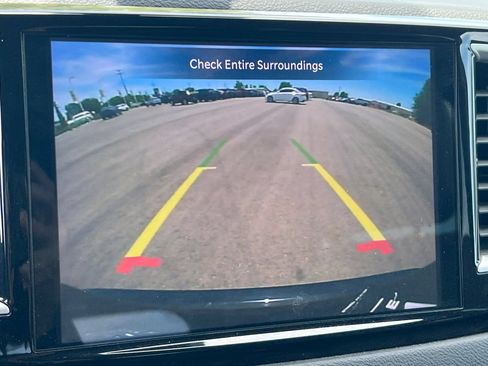 Used 2025 Chrysler Pacifica Select FWD image 21
