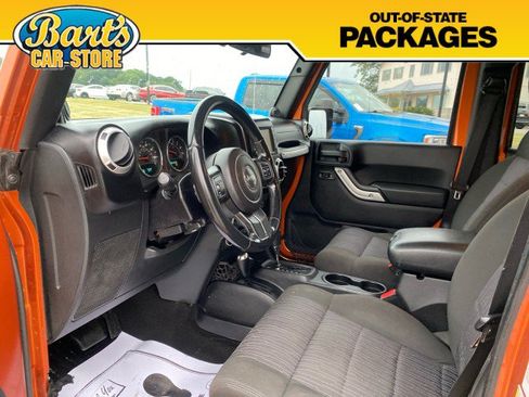 Used 2011 Jeep Wrangler Unlimited Sahara w/ Trailer Tow Group AWD/4WD image 25