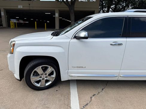 Used 2013 GMC Terrain Denali w/ Cargo Package FWD image 4