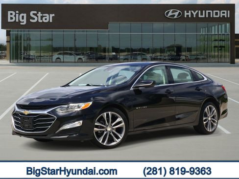 Used 2024 Chevrolet Malibu LT FWD image 1