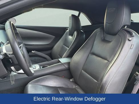 Used 2011 Chevrolet Camaro SS RWD image 15