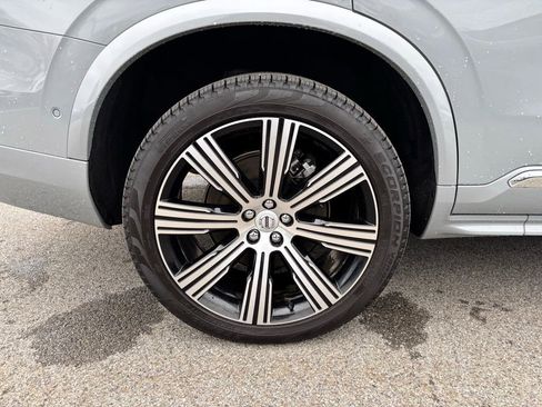 Certified 2025 Volvo XC90 T8 Plus w/ Protection Package Premier AWD/4WD image 34