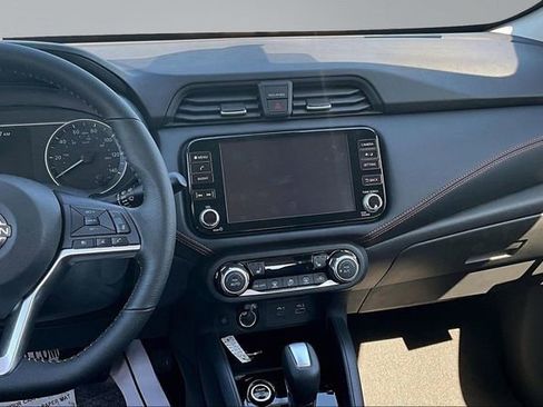 New 2025 Nissan Versa SR image 6