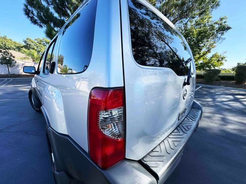 Used 2004 Nissan Xterra XE image 13