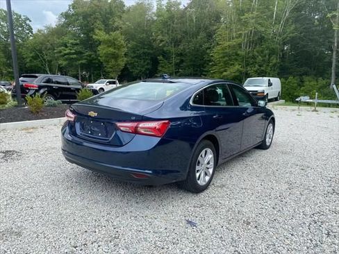 Used 2022 Chevrolet Malibu LT FWD image 9