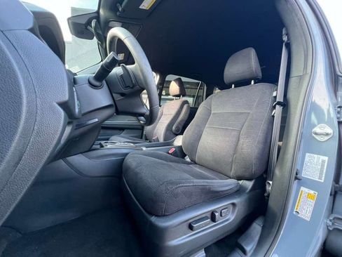 Used 2022 Honda Pilot Sport image 9