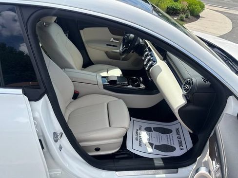Used 2021 Mercedes-Benz CLA 250 4MATIC image 13