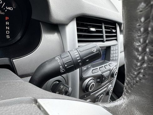 Used 2014 Ford Edge SEL image 23