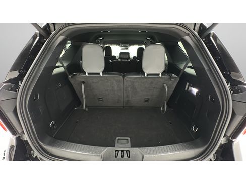 Used 2025 Ford Explorer ST-Line w/ ST-Line Street Pack AWD/4WD image 21