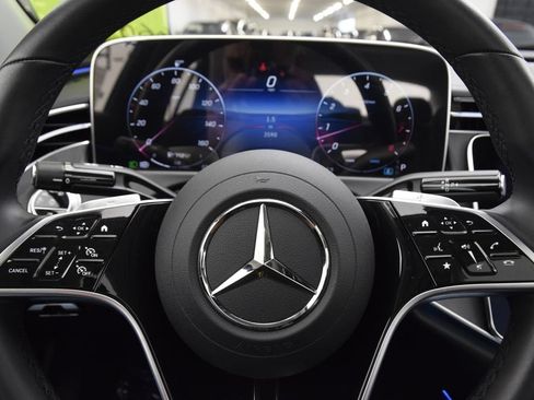 Used 2026 Mercedes-Benz E 350 Sedan image 23